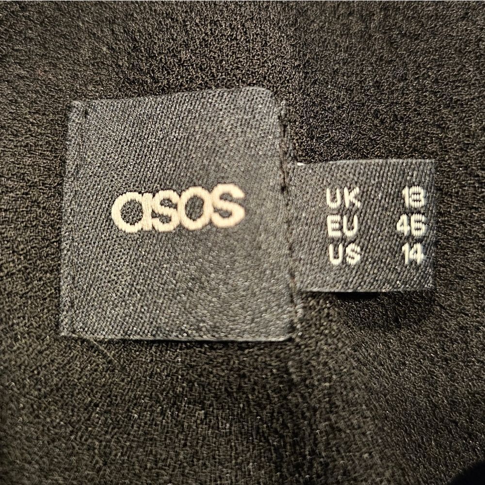 ASOS Black Cold Shoulder Top - Size 14‎ - Picture 6 of 7
